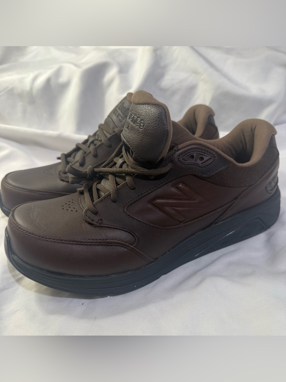 New Balance 928v3 Men/Size Wide 11.5 W/Size 13 Brown leather